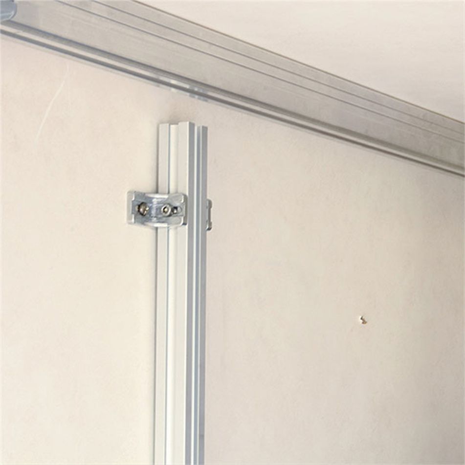 kit-garage-wall-brackets-fiamma