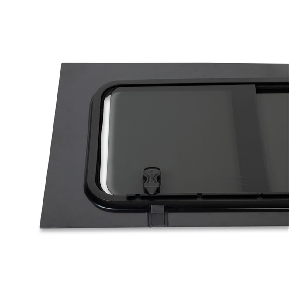 finestra-scorrevole-post-dx-vw-t5-slash-t6-pc-922x572