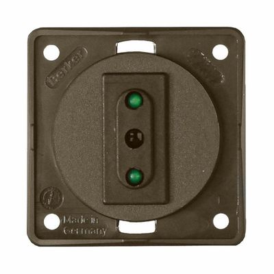 BMP22I/M PRESA BERKER 230V 10A ITALIANA MARRONE - CBE
