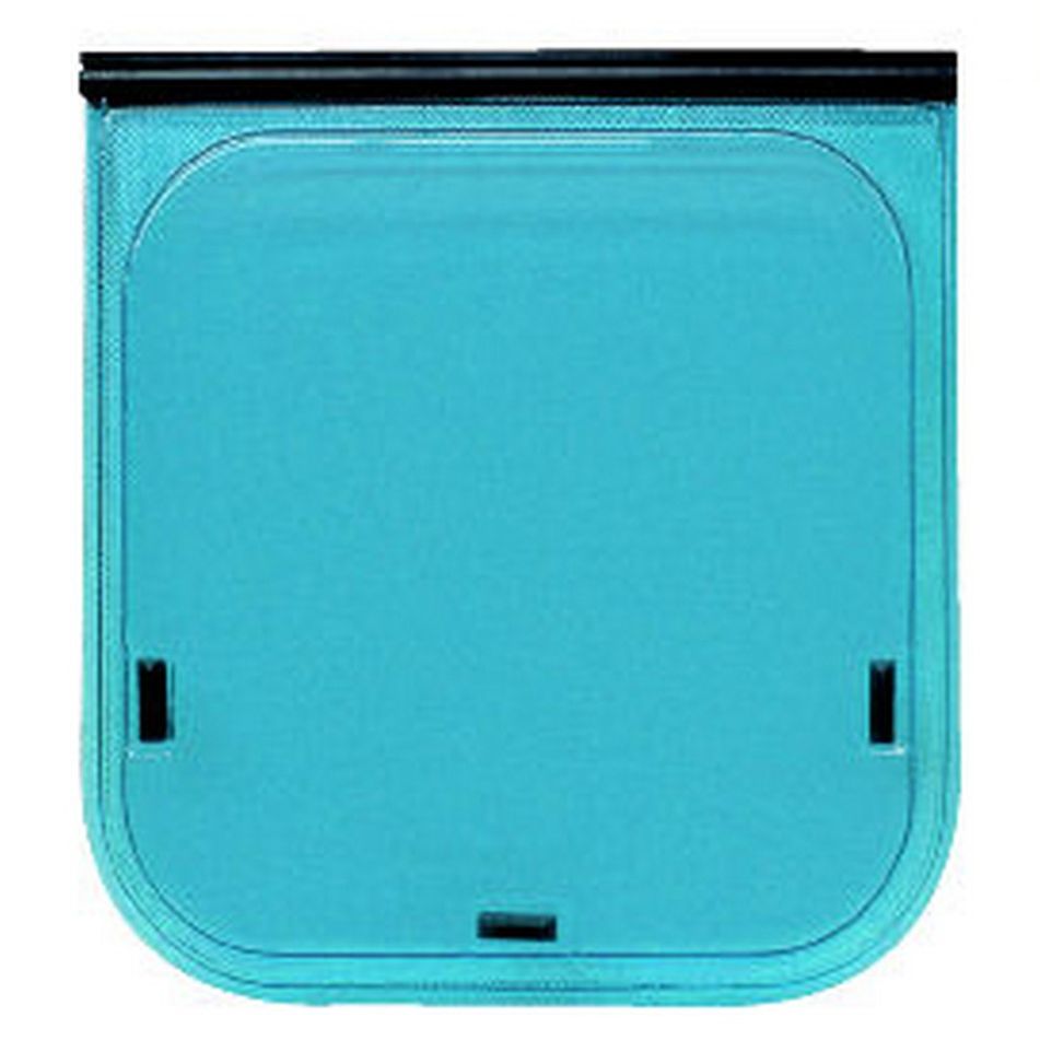 finestra-a-comp-dot-blu-c-slash-profilo-nero-900x500-plastoform