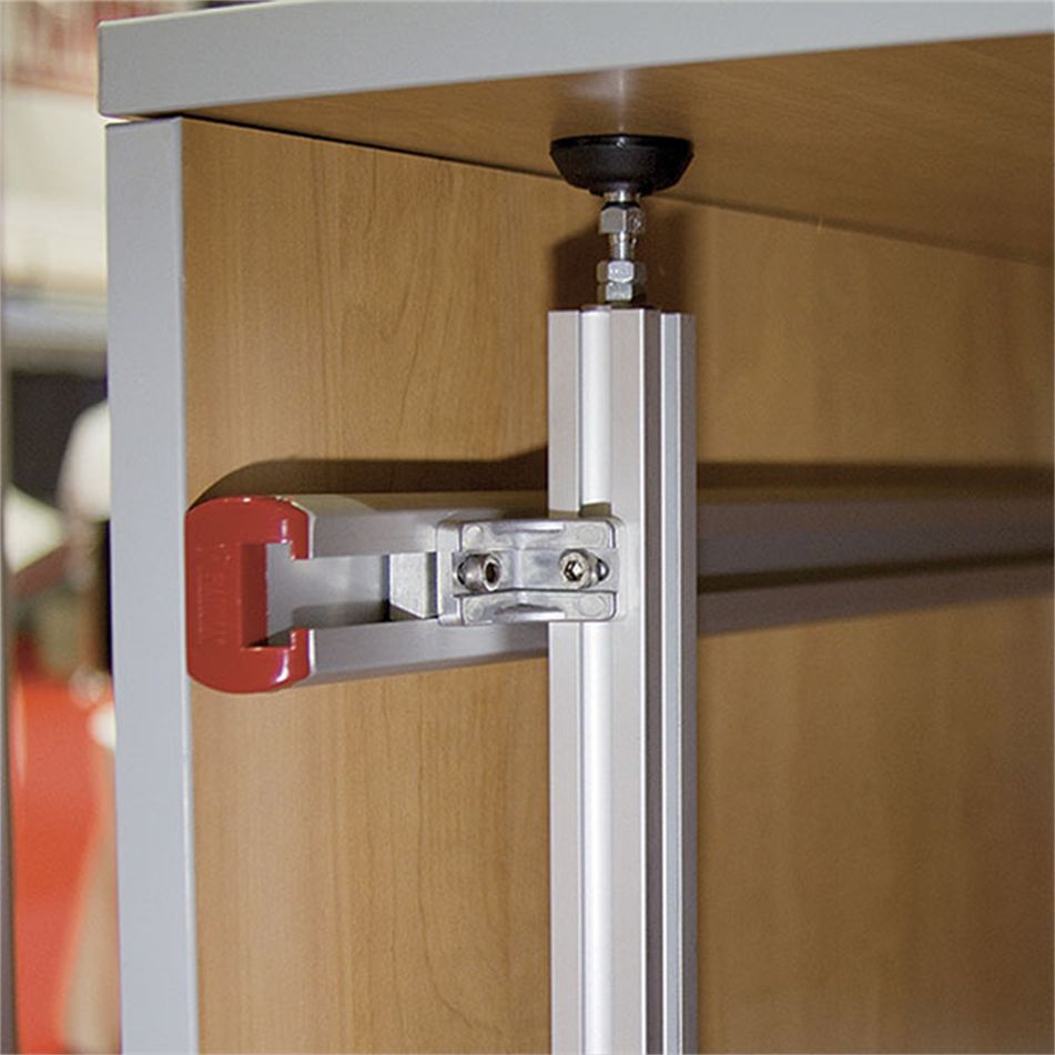 kit-garage-wall-brackets-fiamma