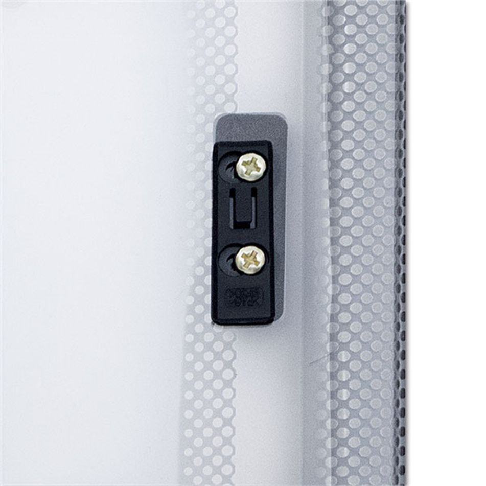 finestra-poliplastyc-4-dot-23-opalina-550x550