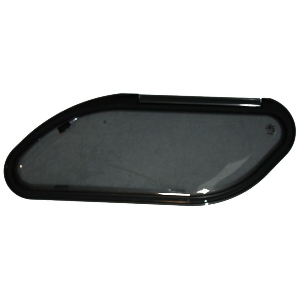 finestra-compasso-c-slash-ser-dot-sagom-grig-909x485