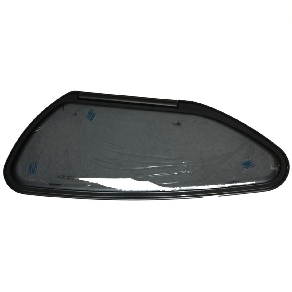 finestra-compasso-c-slash-serigrfia-sagom-989x383