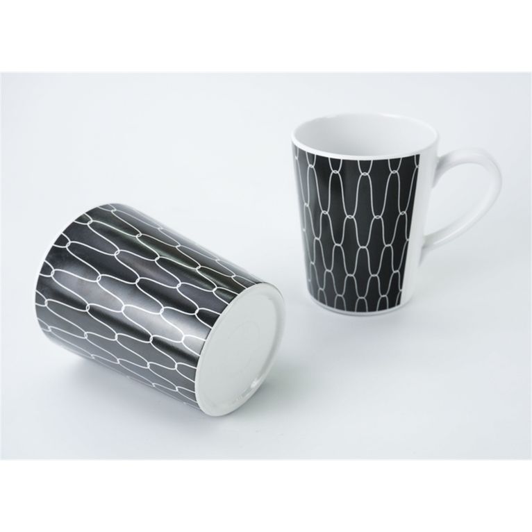 stoviglie in melamina black-white 16 pz per 4 persone