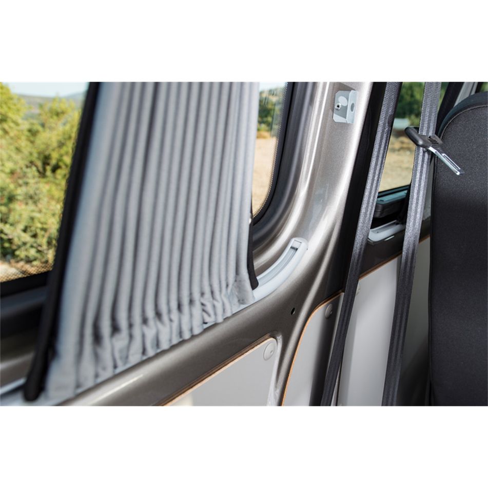 sistema-tende-oscuranti-ford-tourneo-custom-2023-pc-dx
